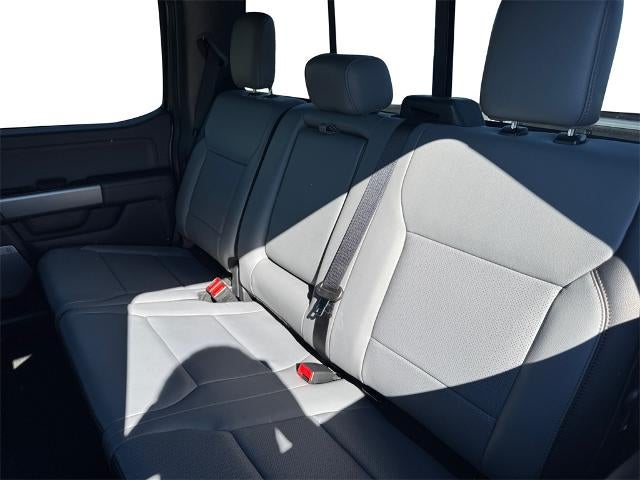 2025 Ford F-150 Lightning Lariat®