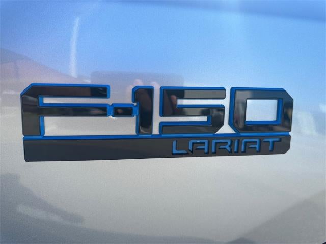 2025 Ford F-150 Lightning Lariat®