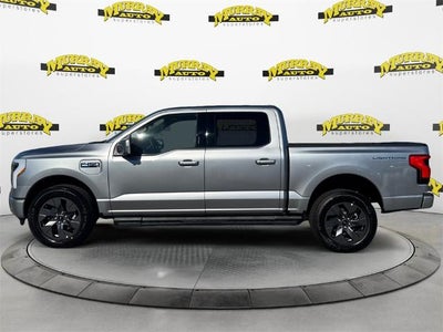 2025 Ford F-150 Lightning Lariat®