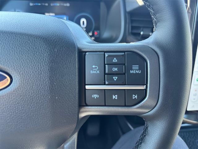 2025 Ford F-150 Lightning Lariat®