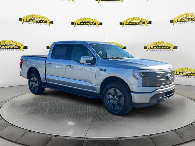 2025 Ford F-150 Lightning Lariat®