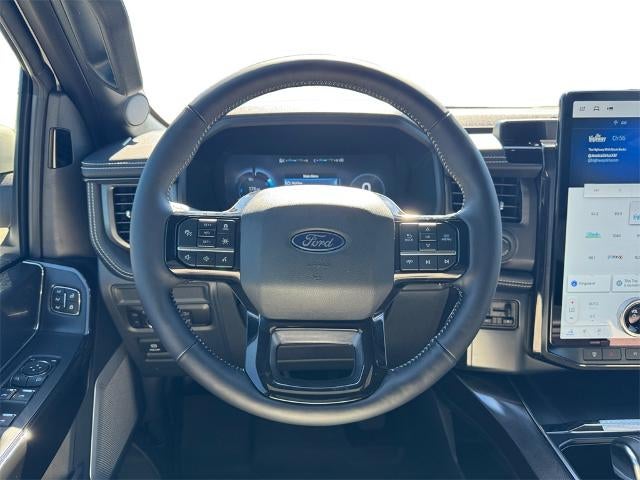 2025 Ford F-150 Lightning Platinum®