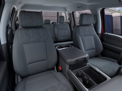 2027 Ford Super Duty F-350® XLT