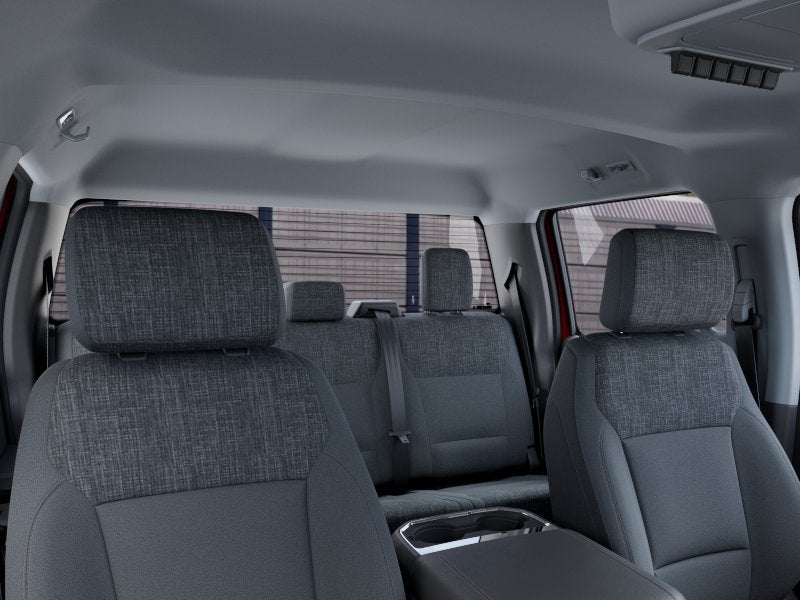 2027 Ford Super Duty F-350® XLT