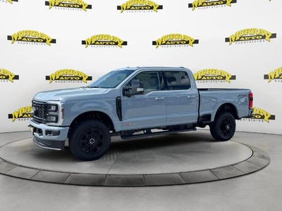 2027 Ford Super Duty F-350® Lariat®