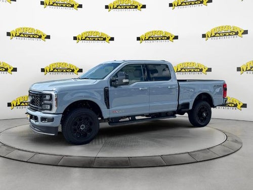 2027 Ford Super Duty F-350® Lariat®