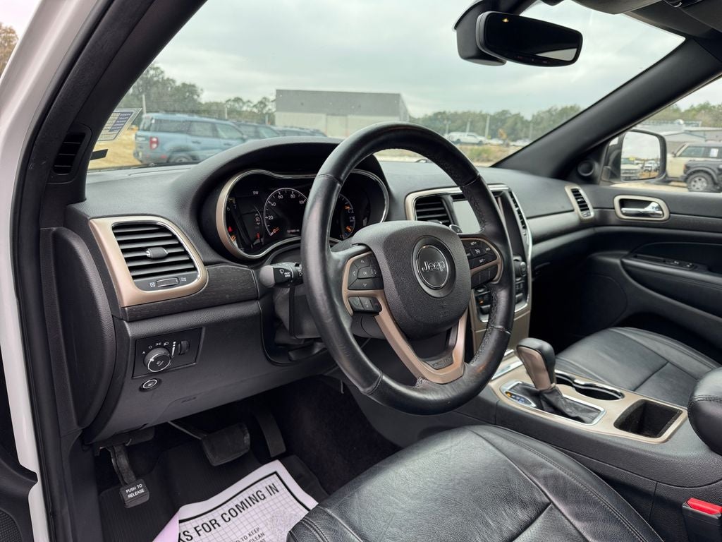 2017 Jeep Grand Cherokee Laredo