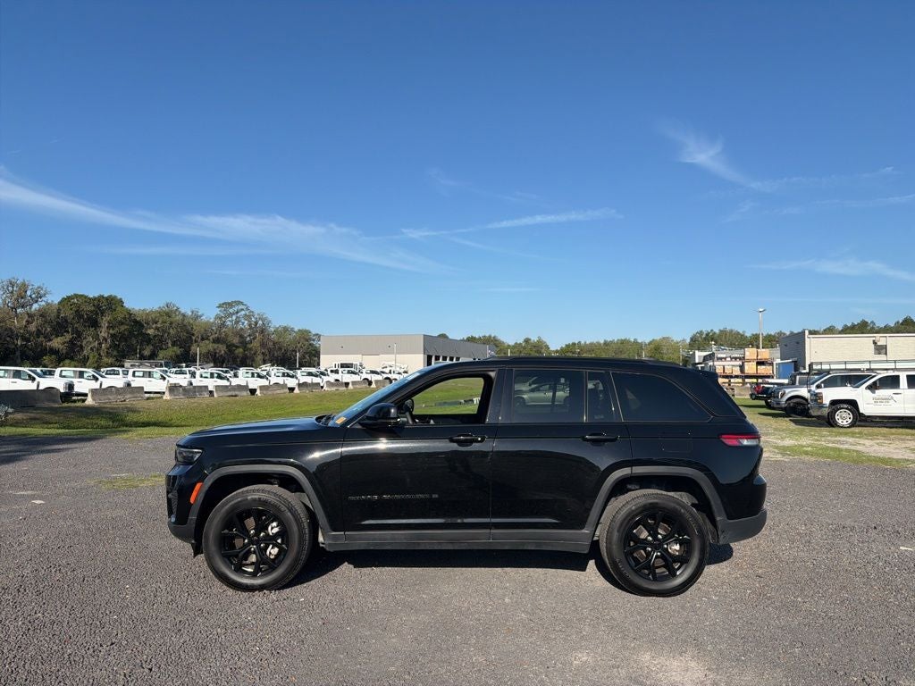 2025 Jeep Grand Cherokee Altitude