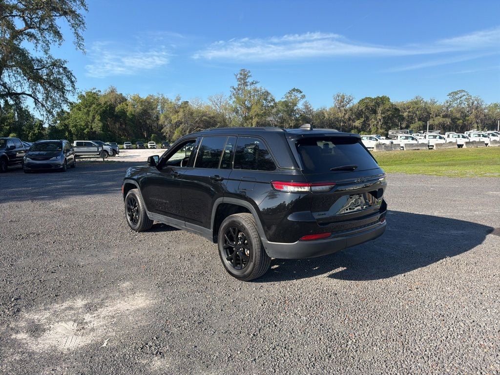 2025 Jeep Grand Cherokee Altitude
