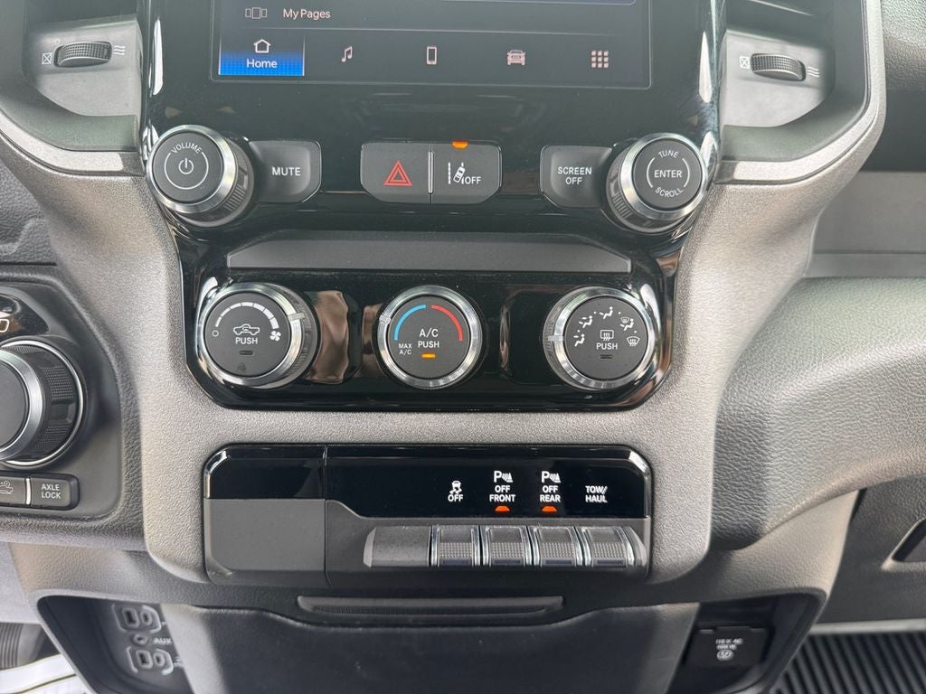 2025 RAM 1500 Warlock