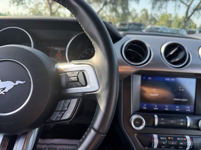 2020 Ford Mustang EcoBoost