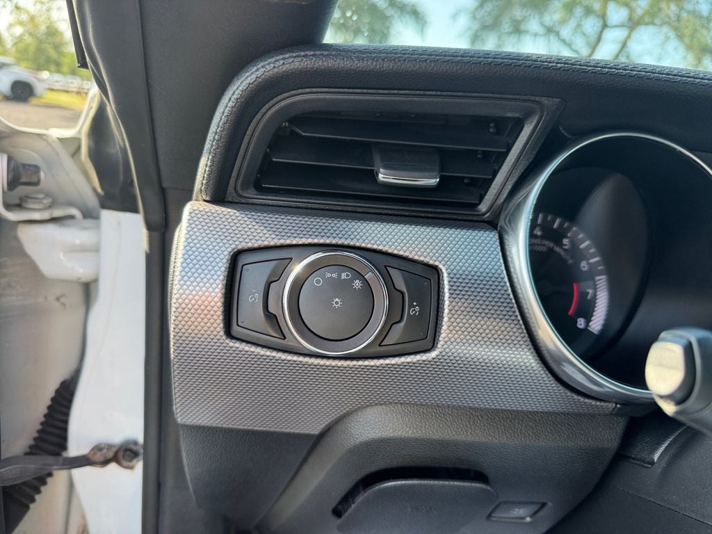 2020 Ford Mustang EcoBoost