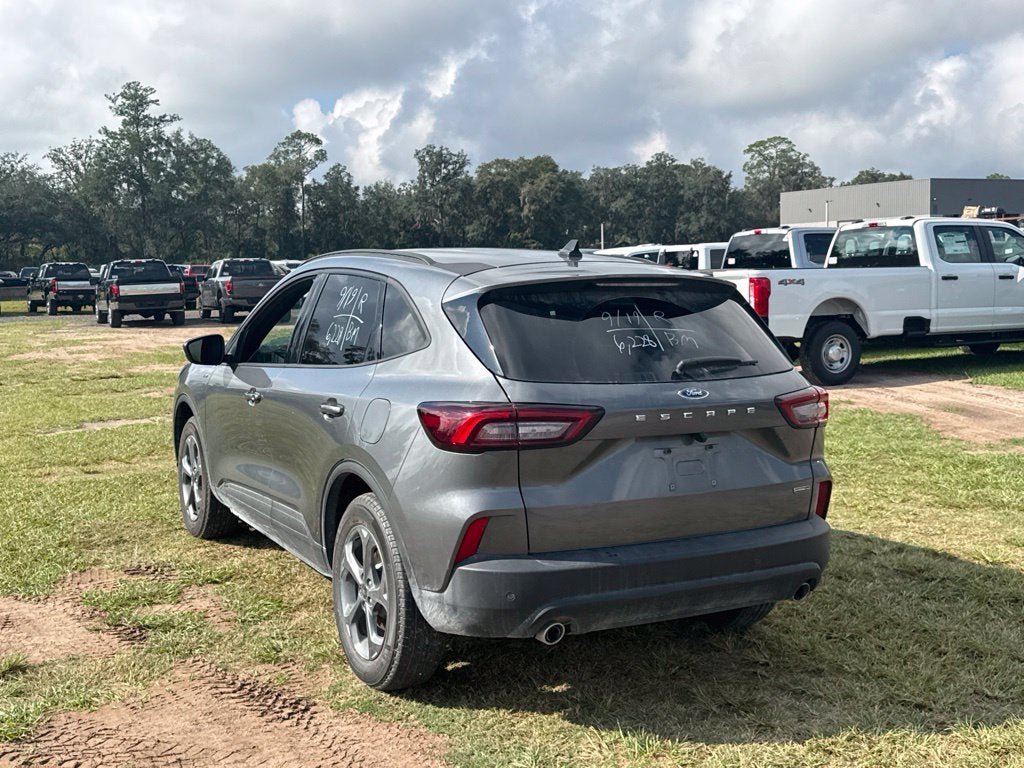 2026 Ford Escape Hybrid ST-Line Select
