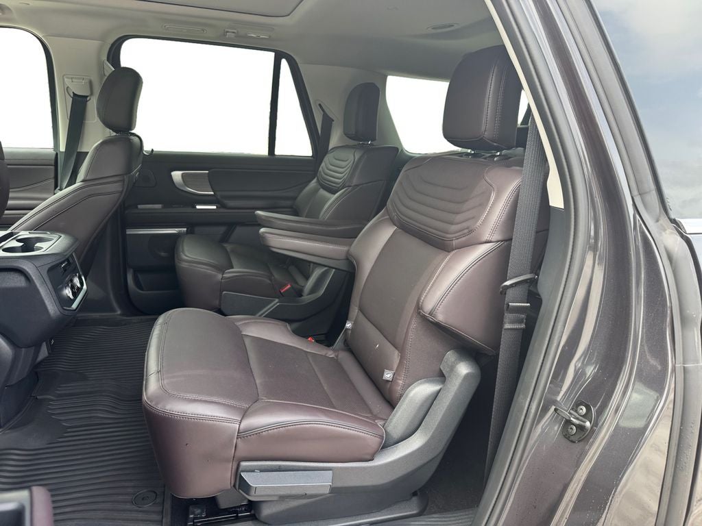 2025 Ford Expedition Max Platinum PLUS