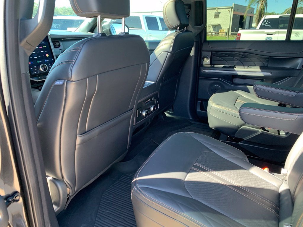2024 Ford Expedition Platinum
