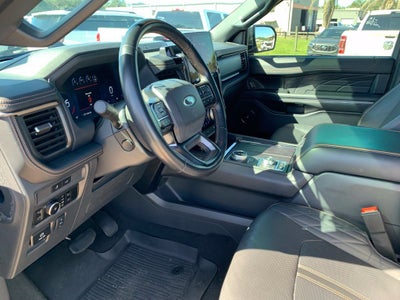 2024 Ford Expedition Platinum