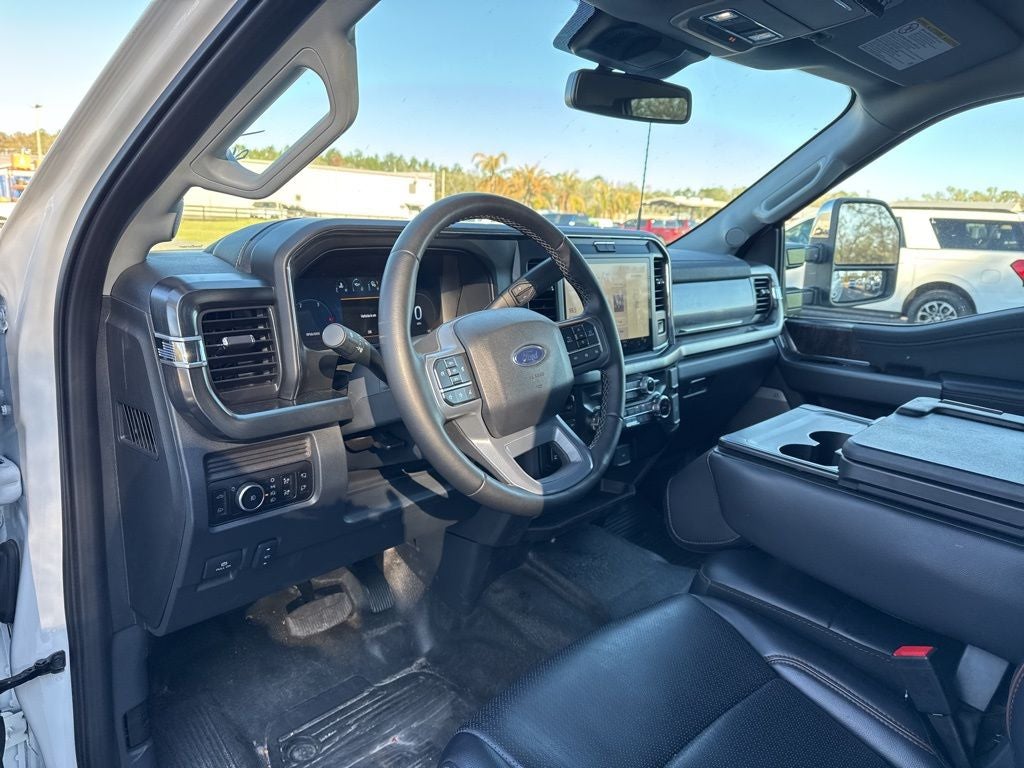 2025 Ford F-250SD Lariat