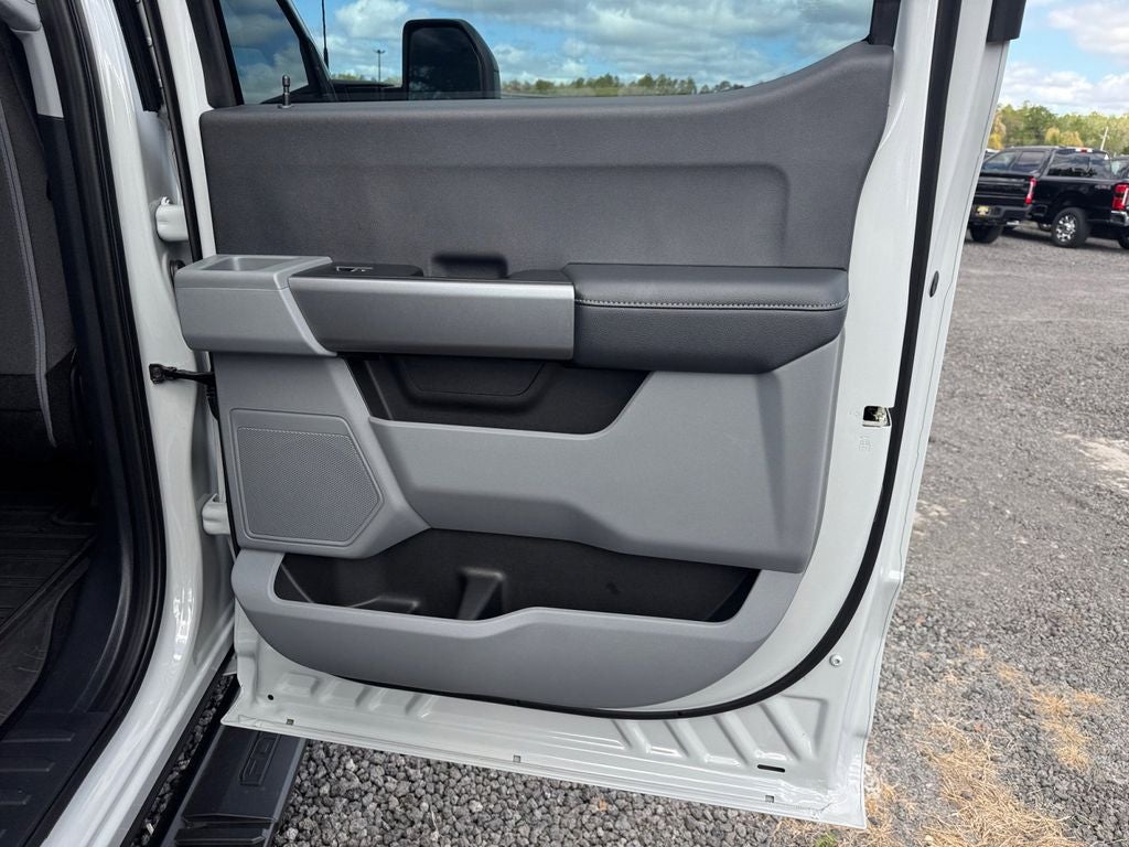 2026 Ford F-250SD STX DIESEL (LVL/37s)