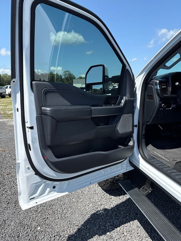 2023 Ford F-250SD Lariat