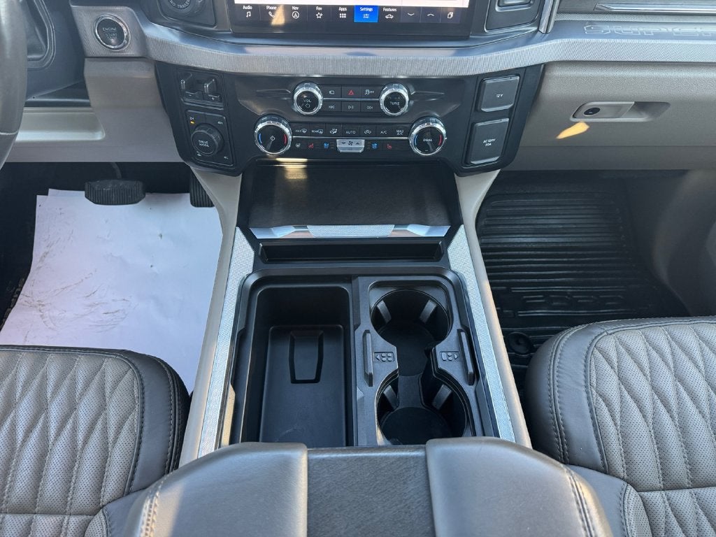 2025 Ford F-350SD Platinum