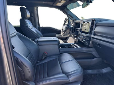 2025 Ford F-350SD Platinum