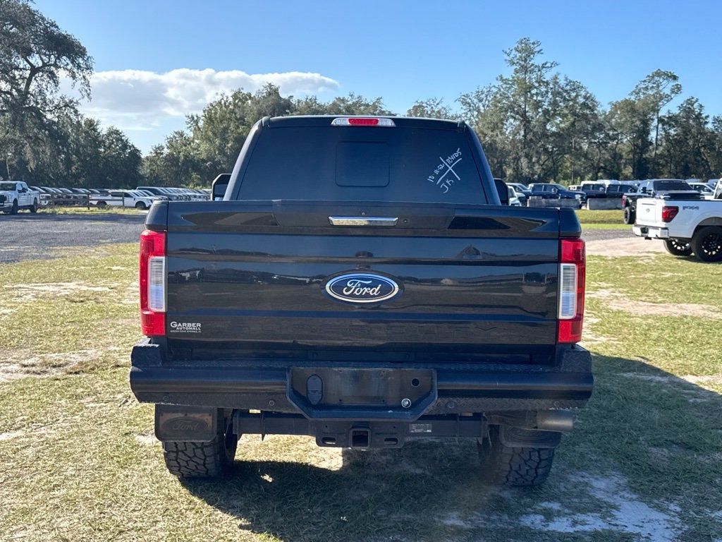 2019 Ford F-350SD Lariat