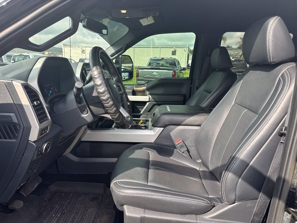 2022 Ford F-350SD Lariat Tremor