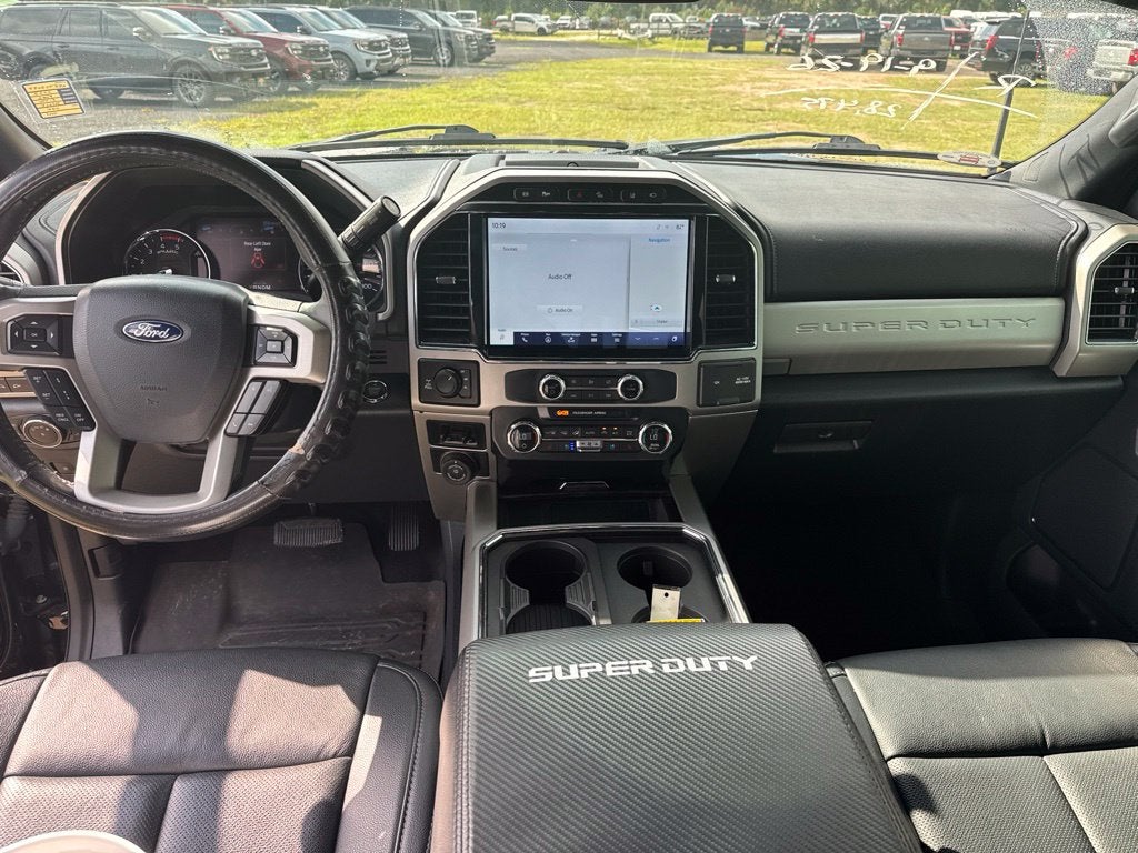 2022 Ford F-350SD Lariat Tremor
