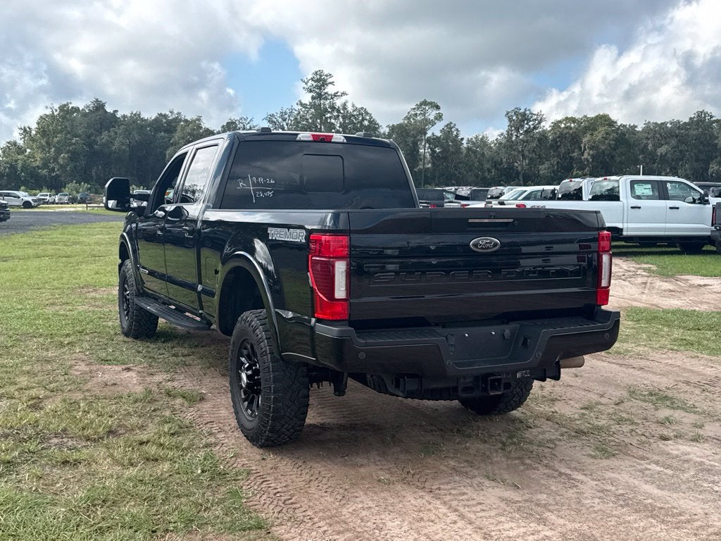 2022 Ford F-350SD Lariat Tremor