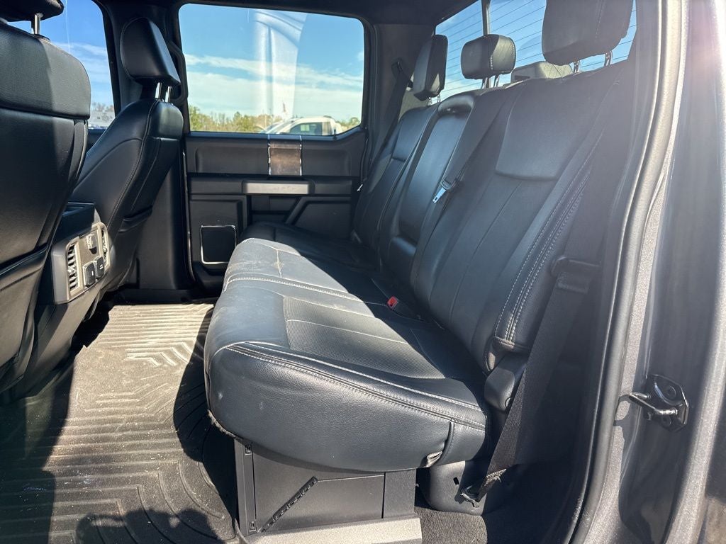 2022 Ford F-350SD Lariat