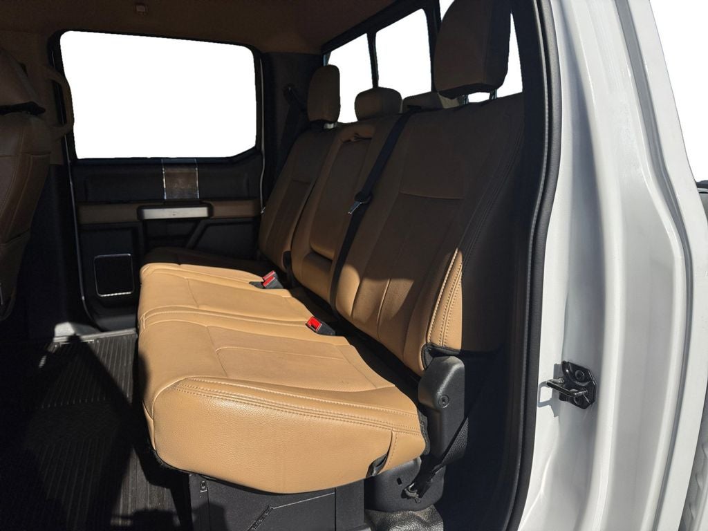 2022 Ford F-350SD Lariat