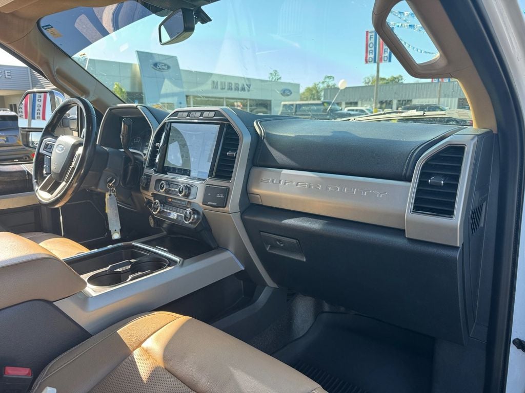 2022 Ford F-350SD Lariat
