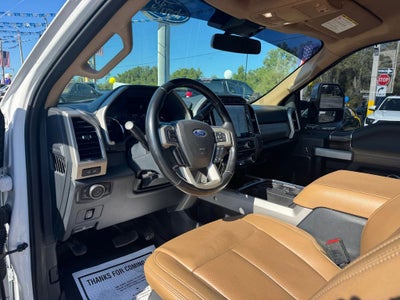 2022 Ford F-350SD Lariat
