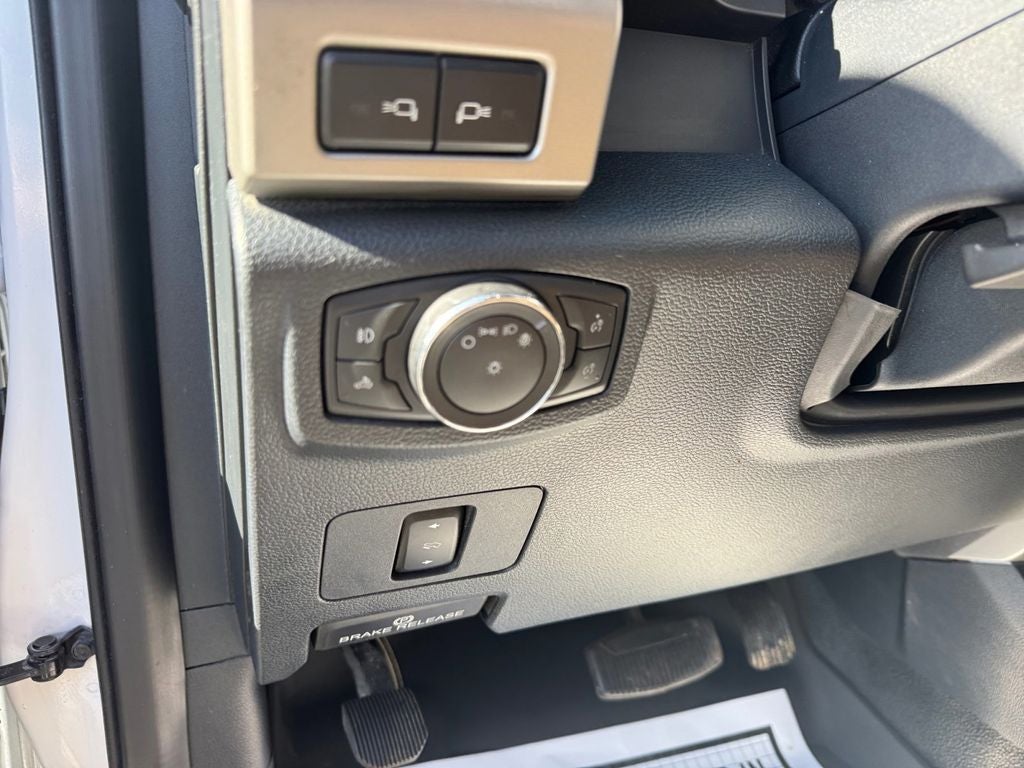 2022 Ford F-350SD Lariat