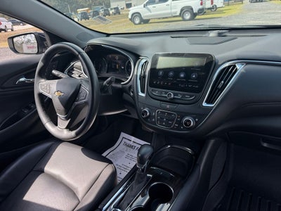 2022 Chevrolet Malibu Premier