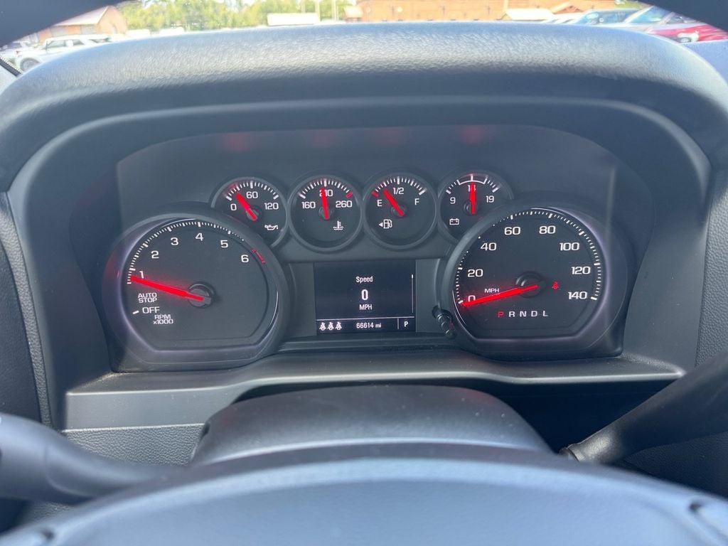 2024 Chevrolet Silverado 1500 Custom