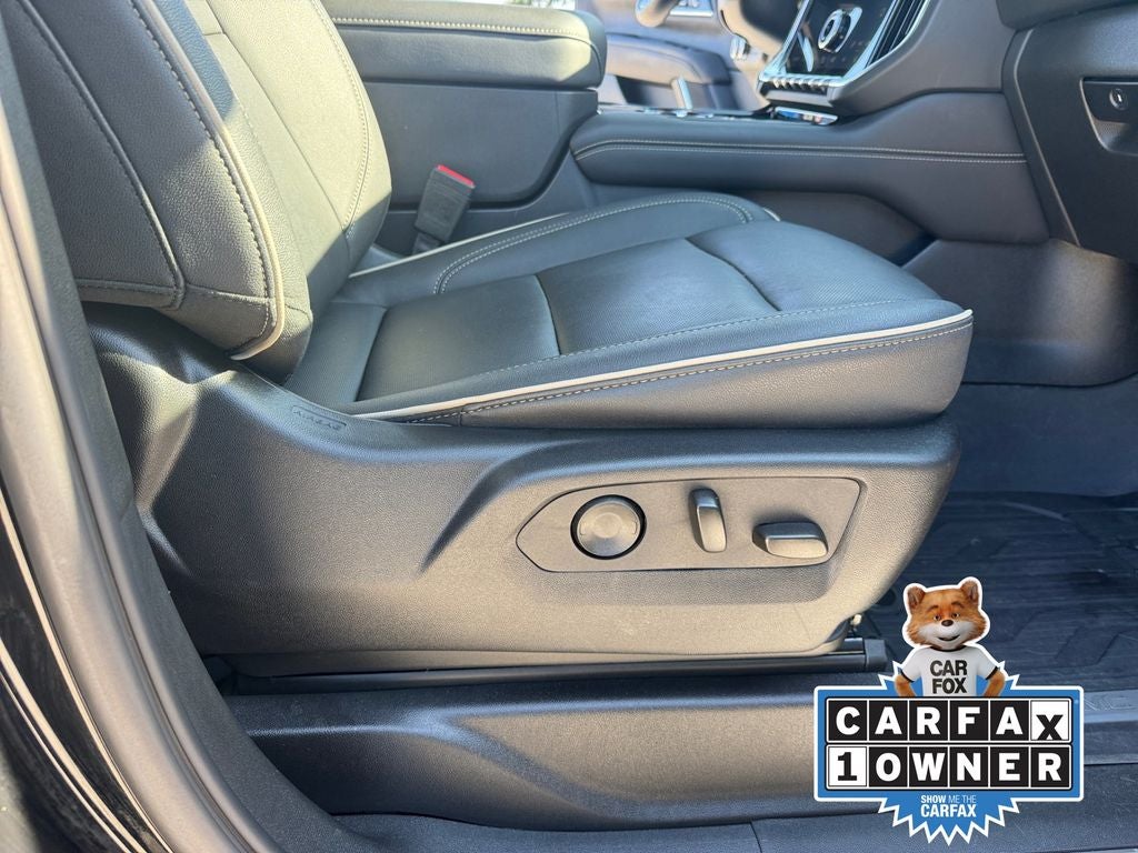 2025 GMC Yukon XL Elevation