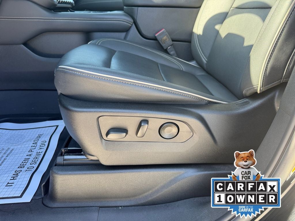 2025 GMC Yukon XL Elevation
