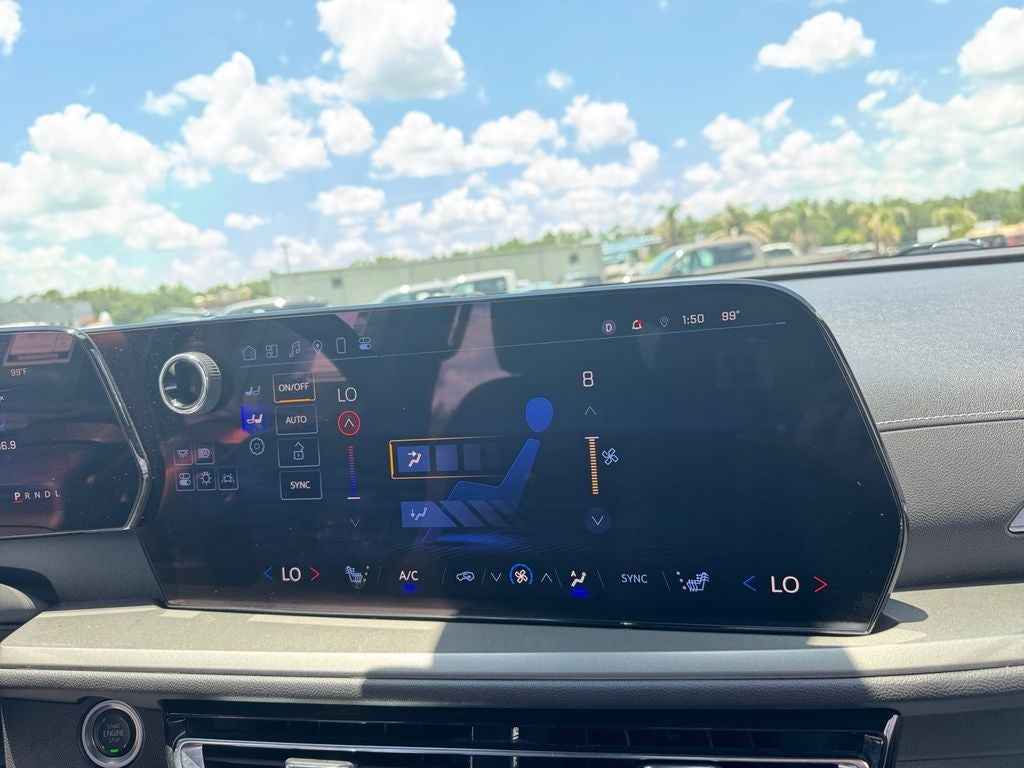 2025 Chevrolet Traverse LT 1LT