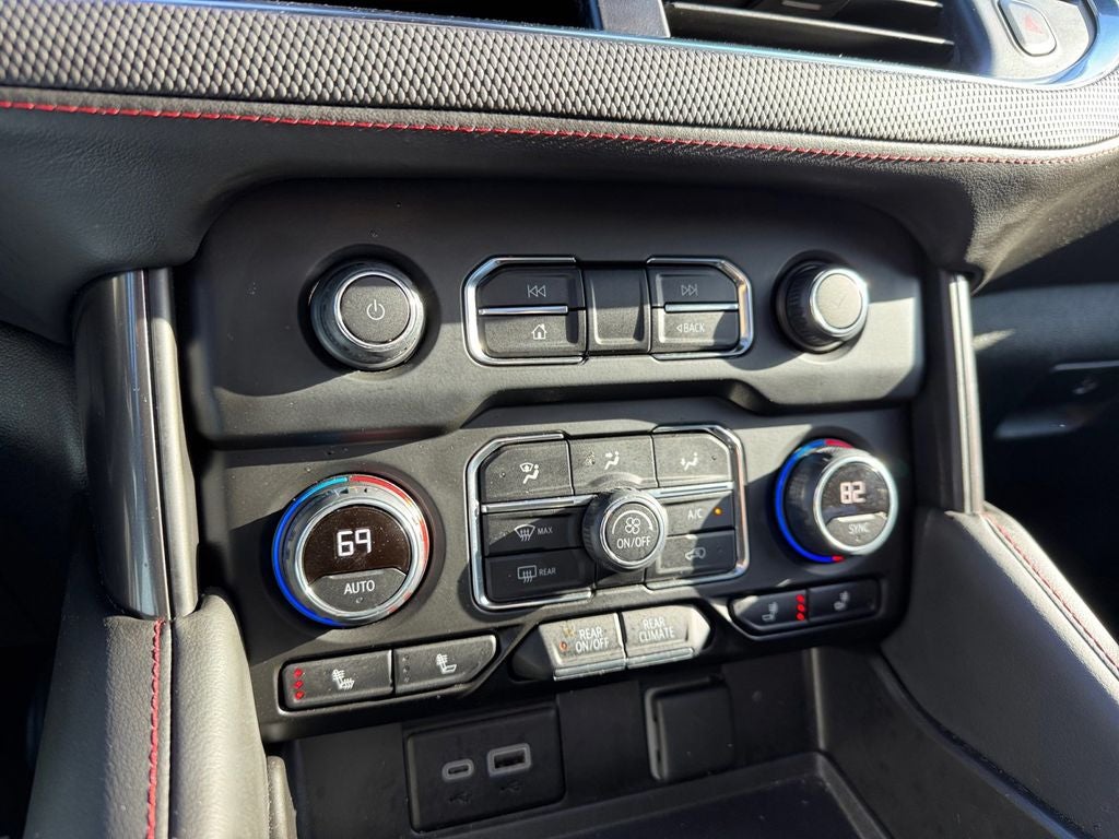 2024 Chevrolet Tahoe RST