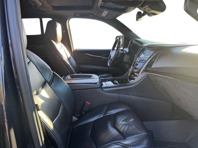 2019 Cadillac Escalade Platinum Edition