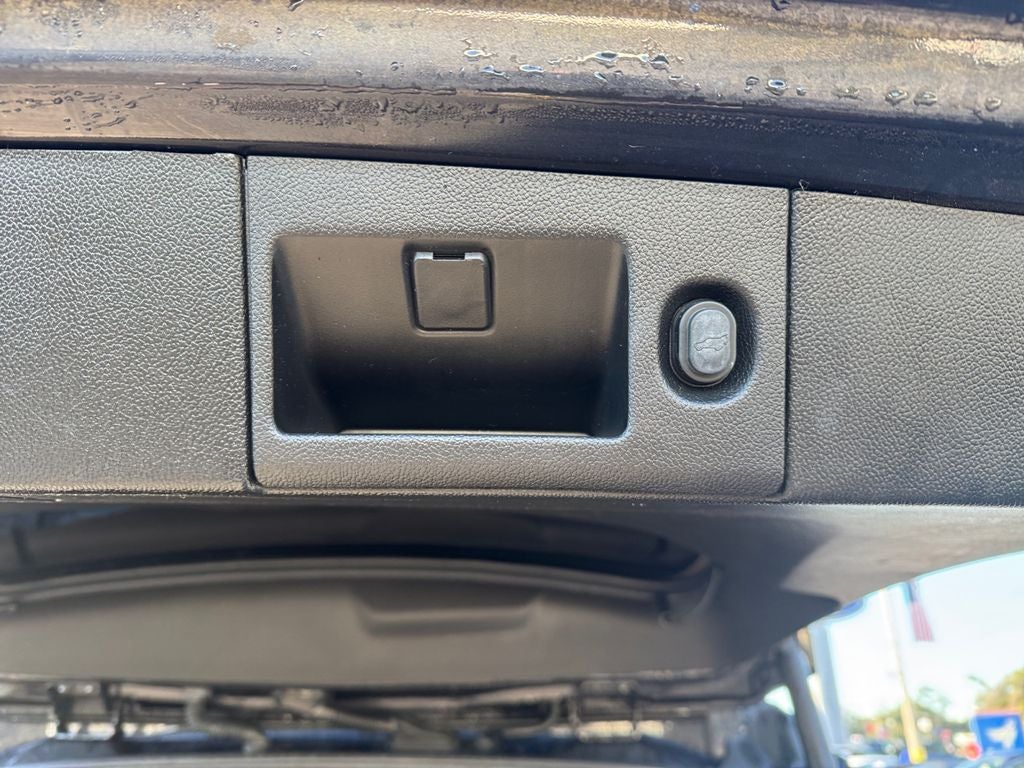 2019 Cadillac Escalade Platinum Edition