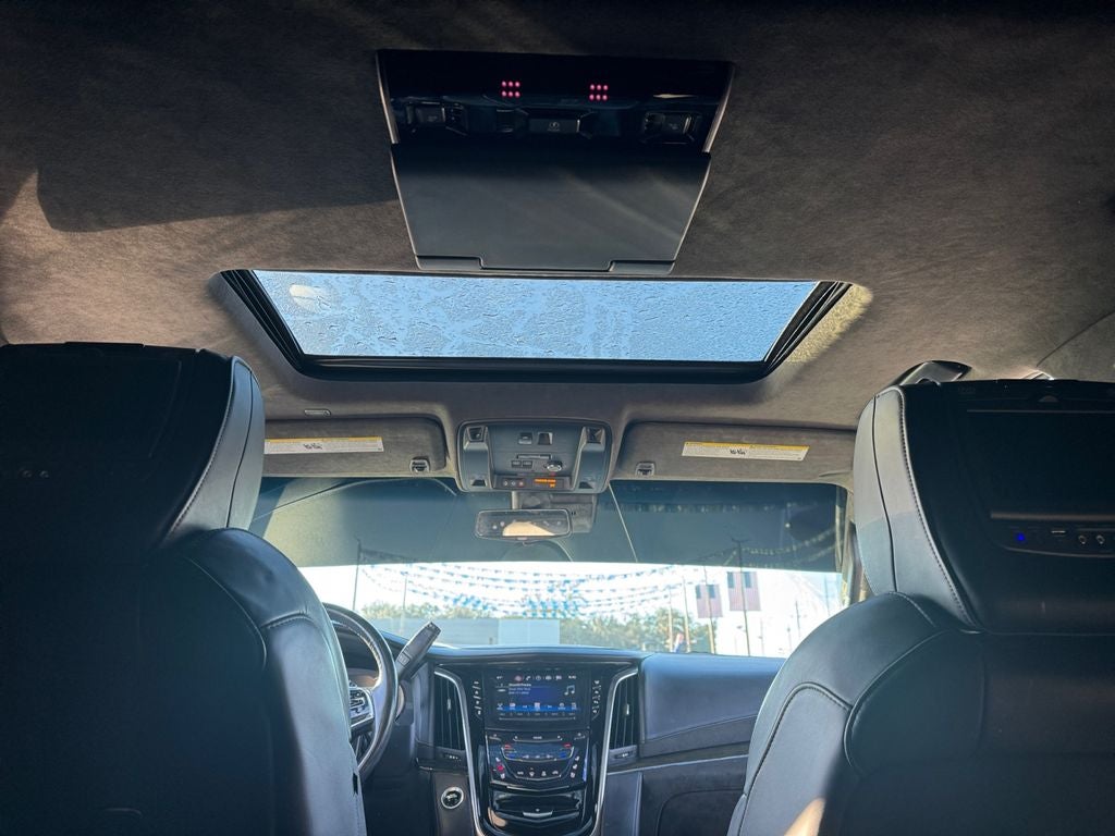 2019 Cadillac Escalade Platinum Edition