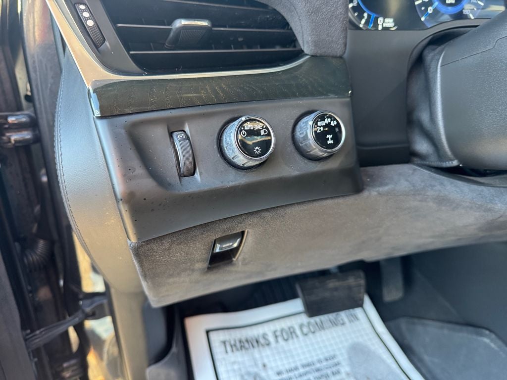 2019 Cadillac Escalade Platinum Edition