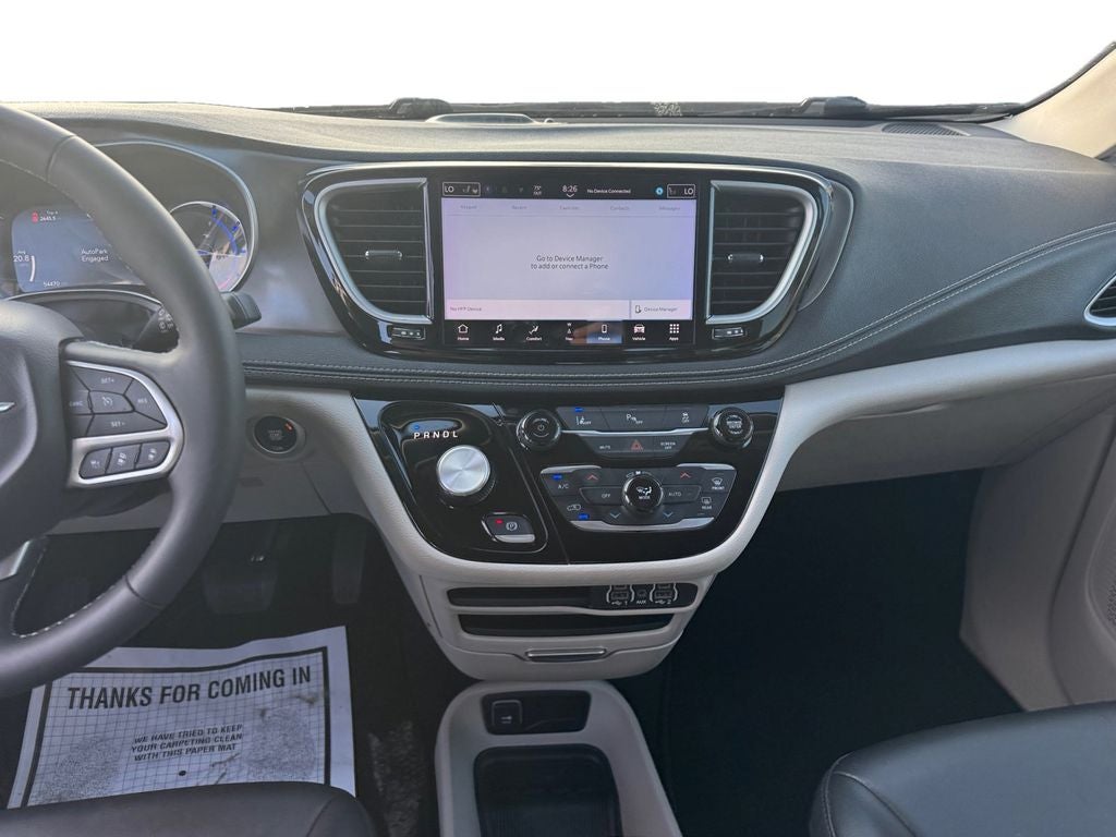 2024 Chrysler Pacifica Hybrid Select