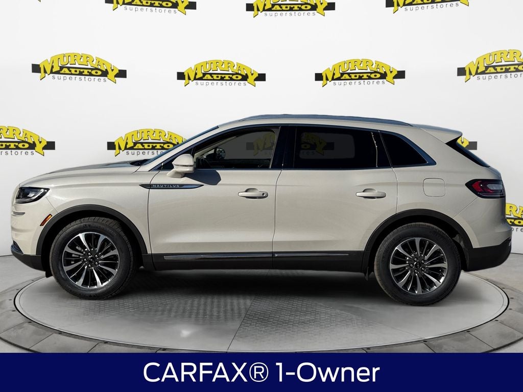 2022 Lincoln Nautilus Standard