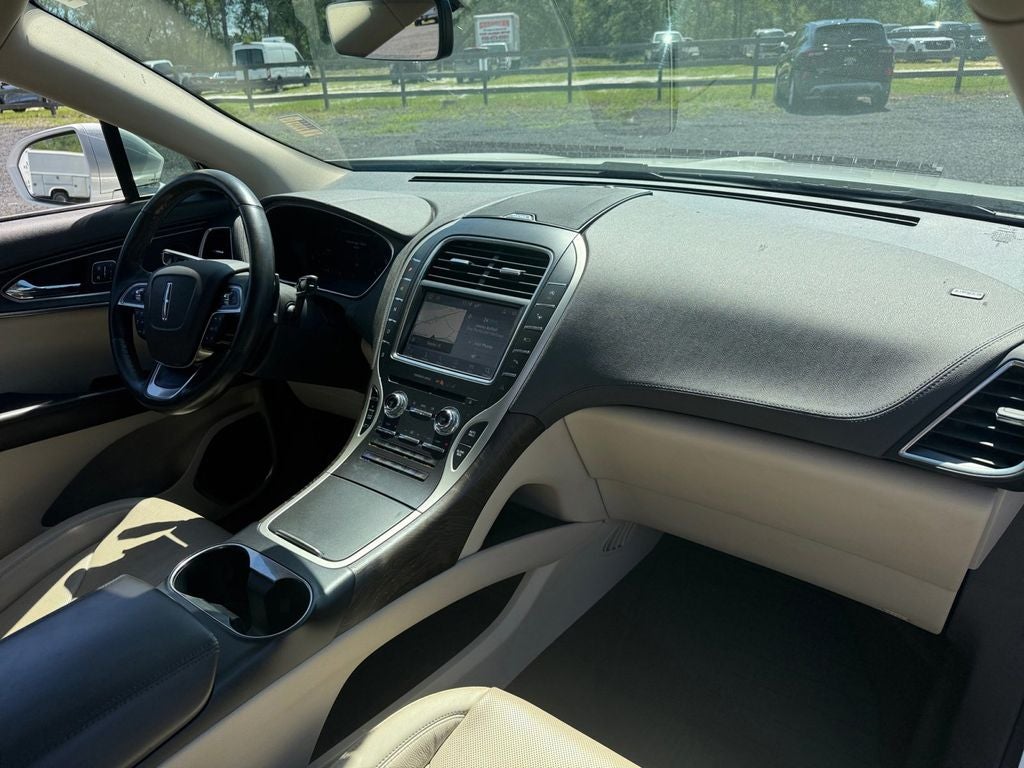 2020 Lincoln Nautilus Reserve