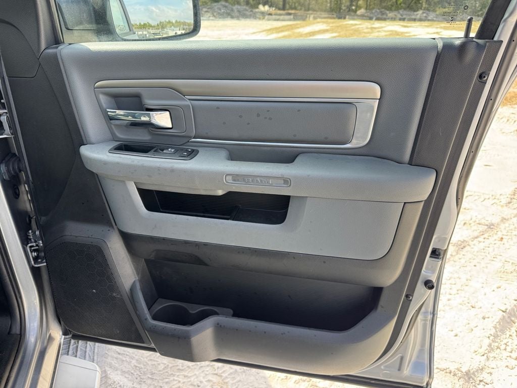 2020 RAM 1500 Classic SLT