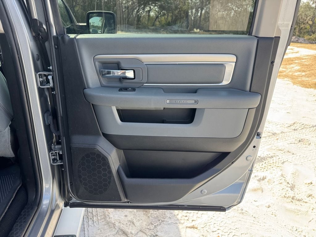 2020 RAM 1500 Classic SLT