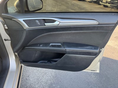 2019 Ford Fusion Hybrid SE